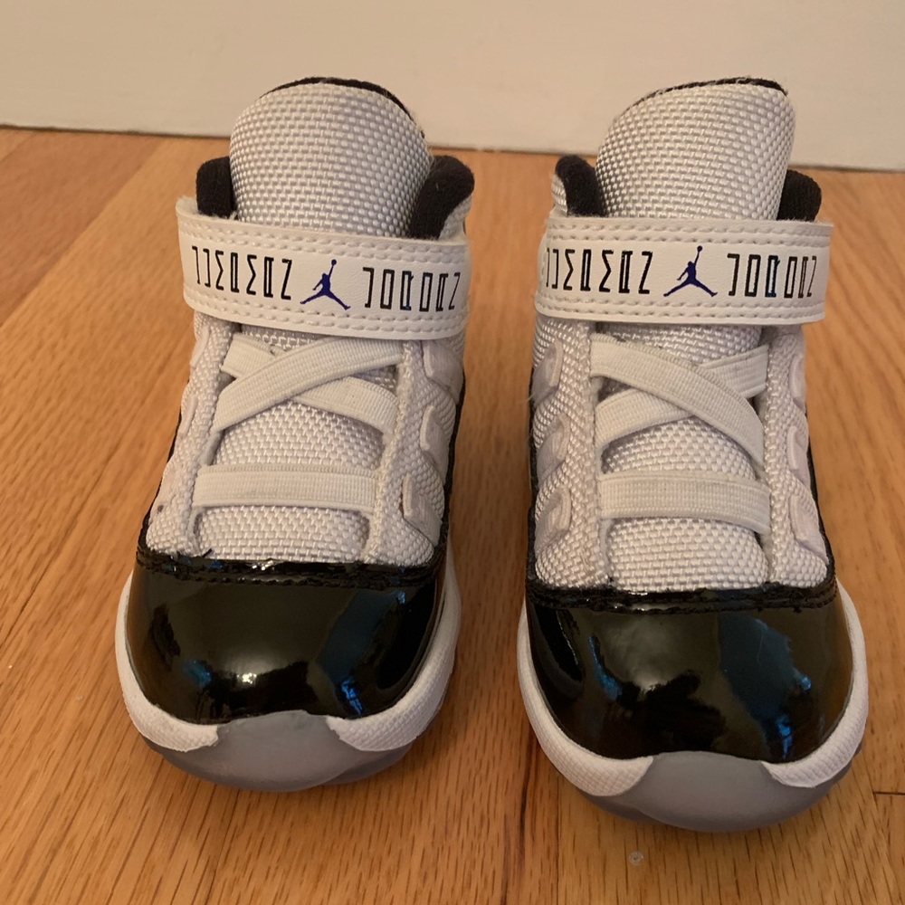 Jordan retro 11’s
